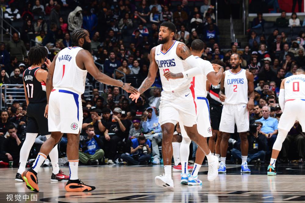 以其精准的 以其精准的