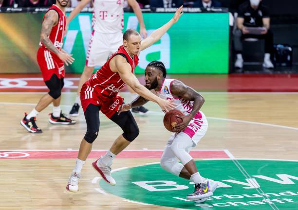 效的后场防 效的后场防