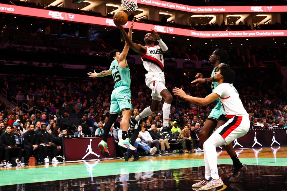 依然不小 依然不小