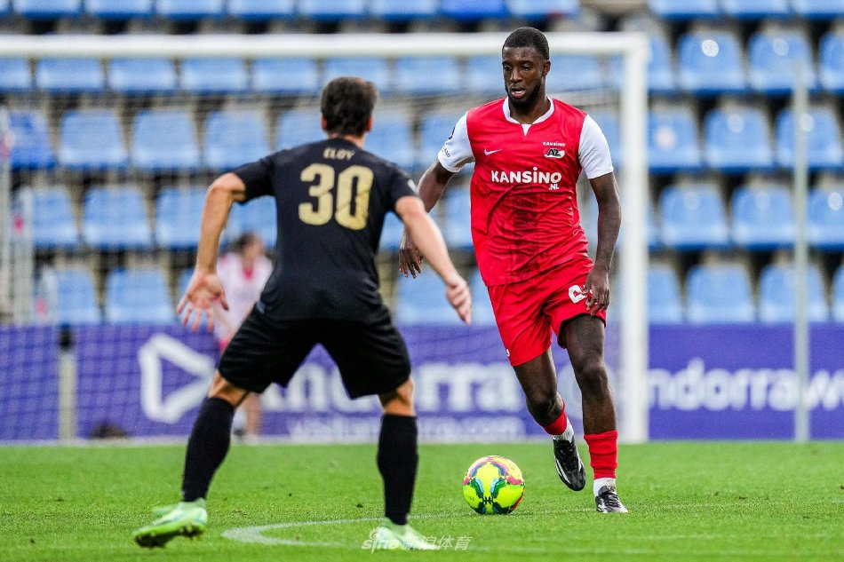 尤其是在硬 尤其是在硬